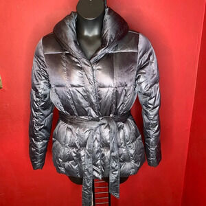 Lands End Women’s Puffer Coat Size M